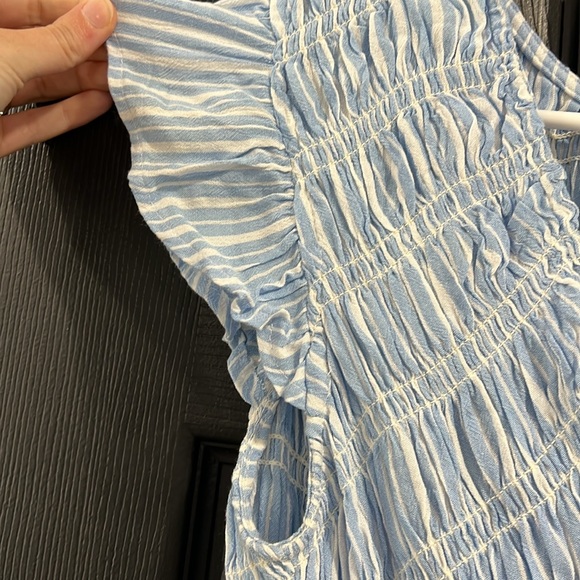 Blue and White striped maxi dress size small - Picture 4 of 7